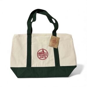 Trader Joe's Large Canvas Tote Green/White LIMITED NEW 2025 CHRISTMAS RELEASE